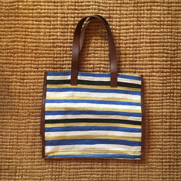 New Striped straw purse w Leather Straps - Picture 2 of 3